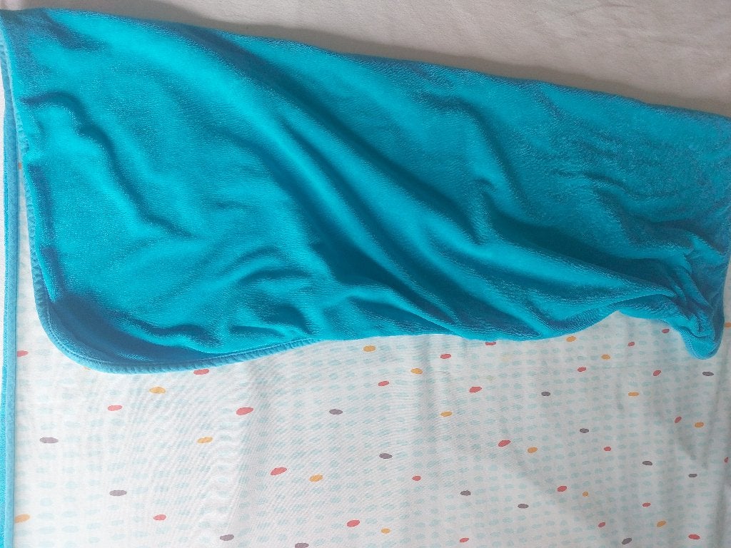 Dekentje kinderbed  90 x 140, Ophalen, Zo goed als nieuw, Deken
