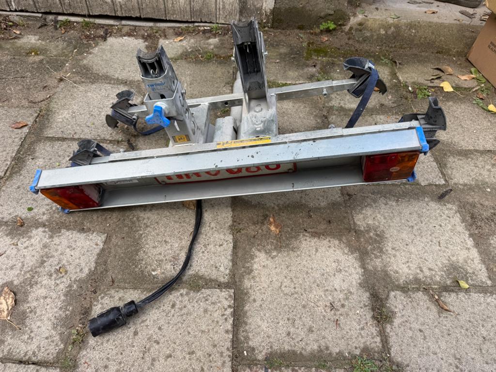 Porte velo pour attache remorque, Enlèvement, 2 vélos, Utilisé, Support d'attelage