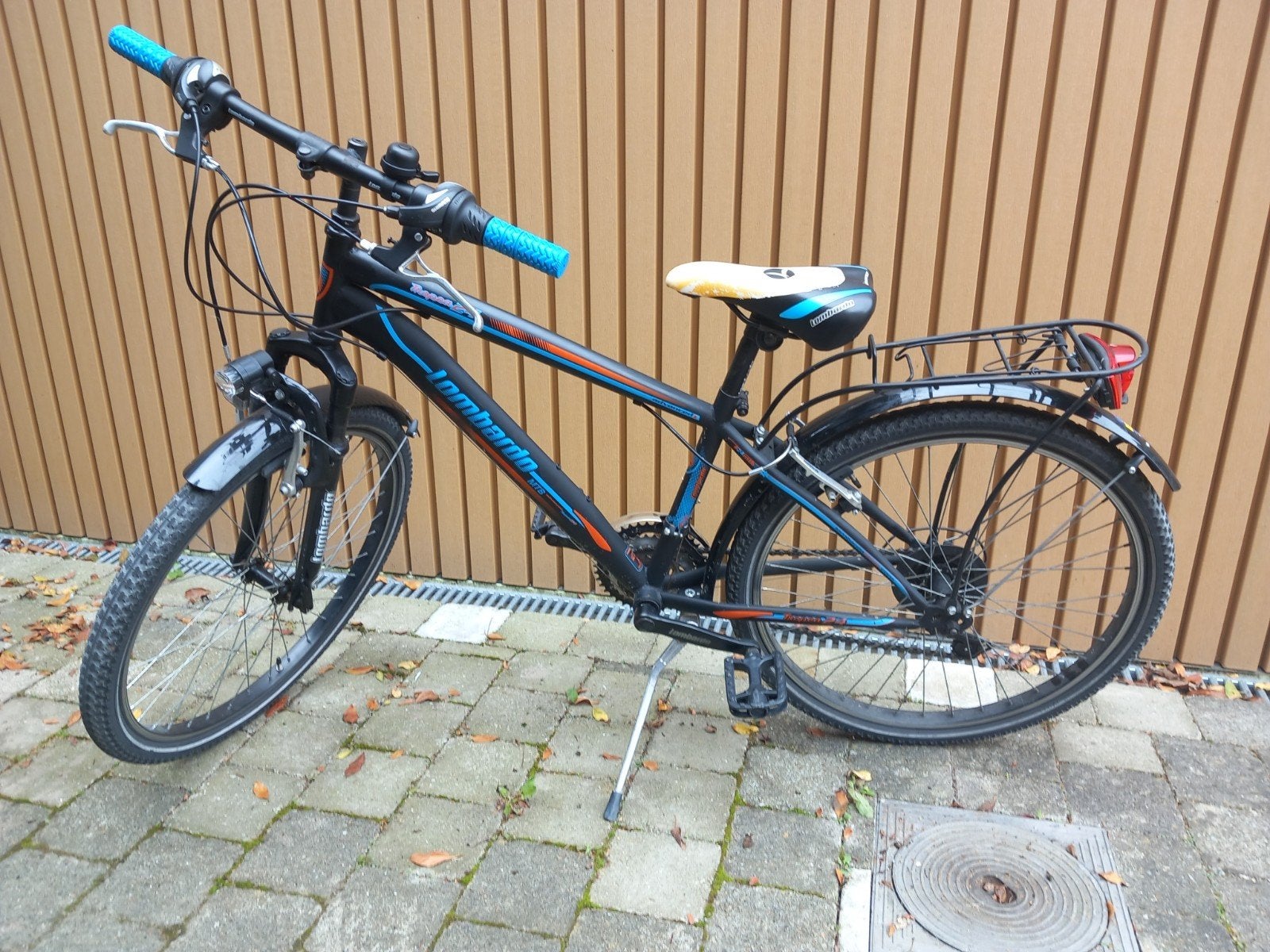 Jongens fiets 24", Fietsen en Brommers, Ophalen, Velgrem, Versnellingen, LOMBARDO