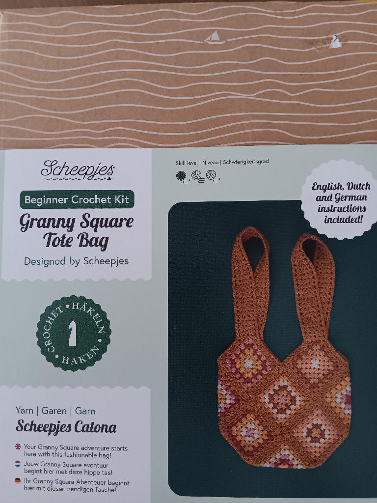 Haken: Granny Square Tote Bag - Scheepjes, Ophalen of Verzenden, Nieuw, Haken, Wol of Garen