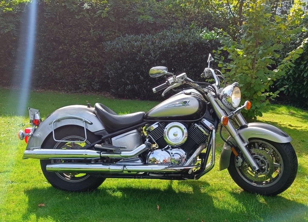 Yamaha Dragstar Classic 1100, Motoren, Cardan-aandrijving, 2 cilinders, Motorrijbewijs A, Gebruikt