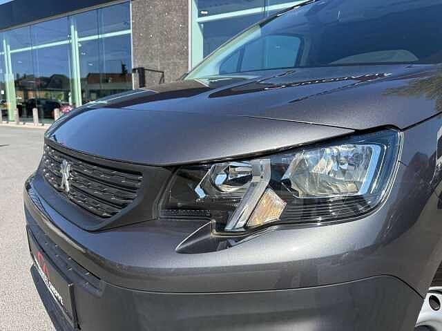 Peugeot Partner 1.5 BlueHDi L2 Premium /3, Parkeersensor, 128 pk, Bedrijf, Zilver of Grijs