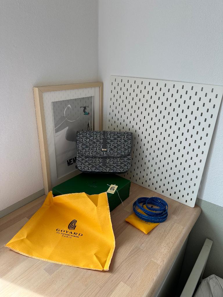 Sacoche Goyard, Envoi, Comme neuf, Gris, Sac à bandoulière