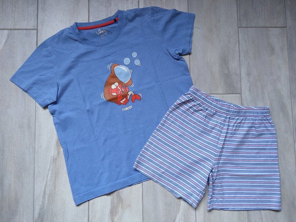 ★ M128 - Zomerpyjama Woody thema vis, Nacht- of Onderkleding, Gebruikt, Ophalen of Verzenden, Jongen