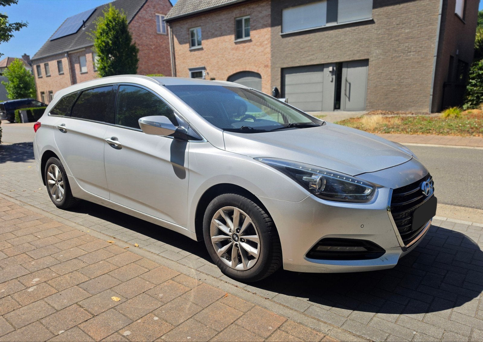 Hyundai I40 1.7crdi Automaat Euro 6b Top Staat Gekeurd !, Auto's, Hyundai, Automaat, Stof, Lichtsensor, 5 deurs