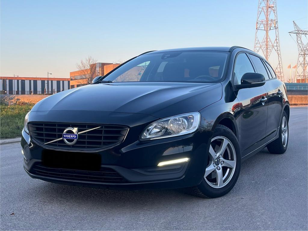 Volvo V60 2.0 D2 Diesel //2018 EURO6b//, Auto's, Volvo, Bedrijf, Te koop, V60, ABS, Airbags, Airconditioning, Alarm, Bluetooth
