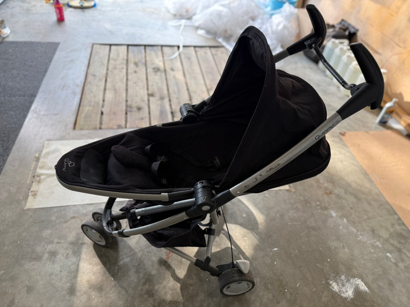 Quinny Zapp Xtra 2 Buggy Zwart Compact Inklapbaar Kinder, Ophalen, Zo goed als nieuw, Quinny