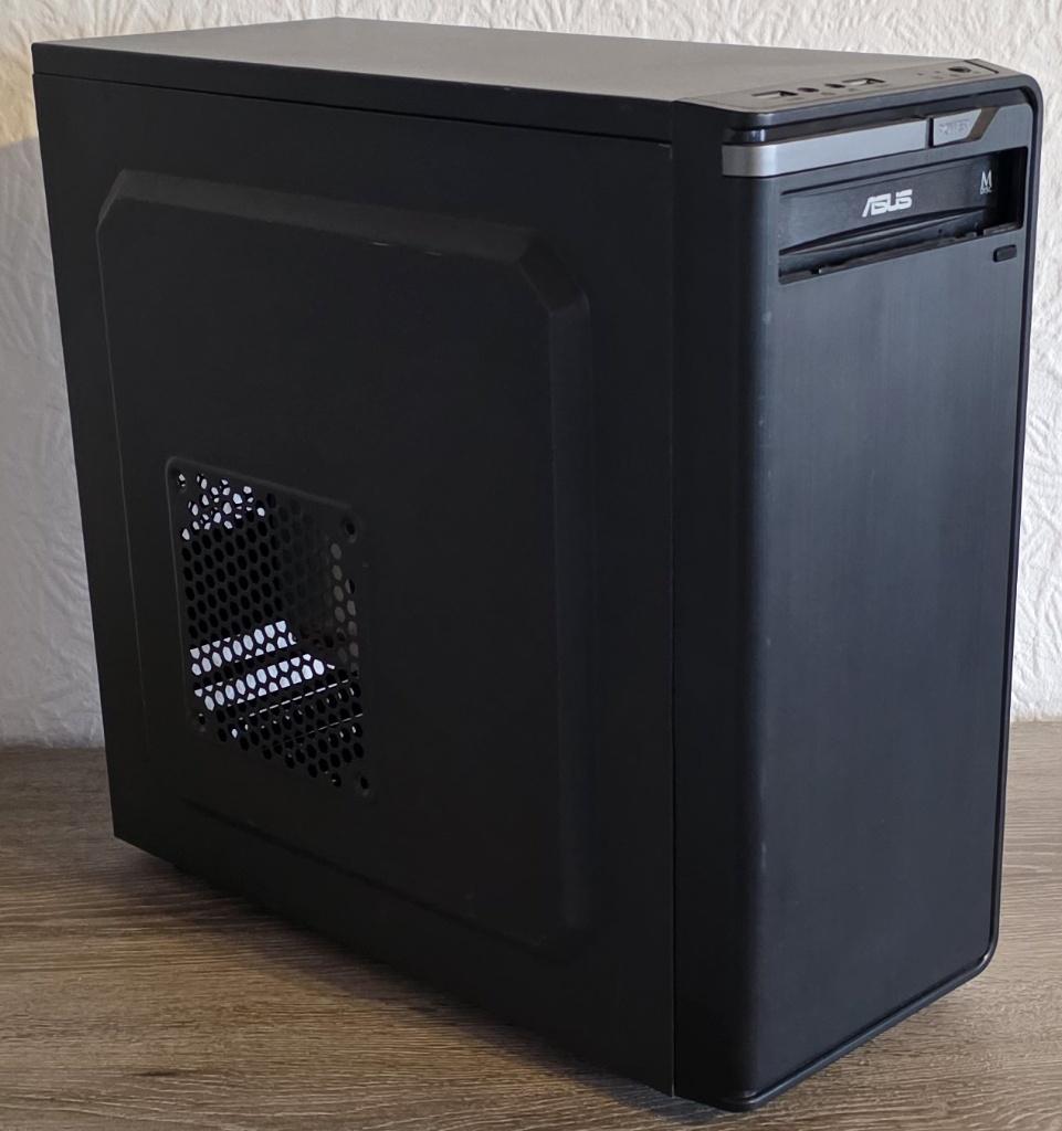 desktop pc, Computers en Software, Desktop Pc's, Gebruikt, 3 tot 4 Ghz, SSD, 8 GB, Ophalen