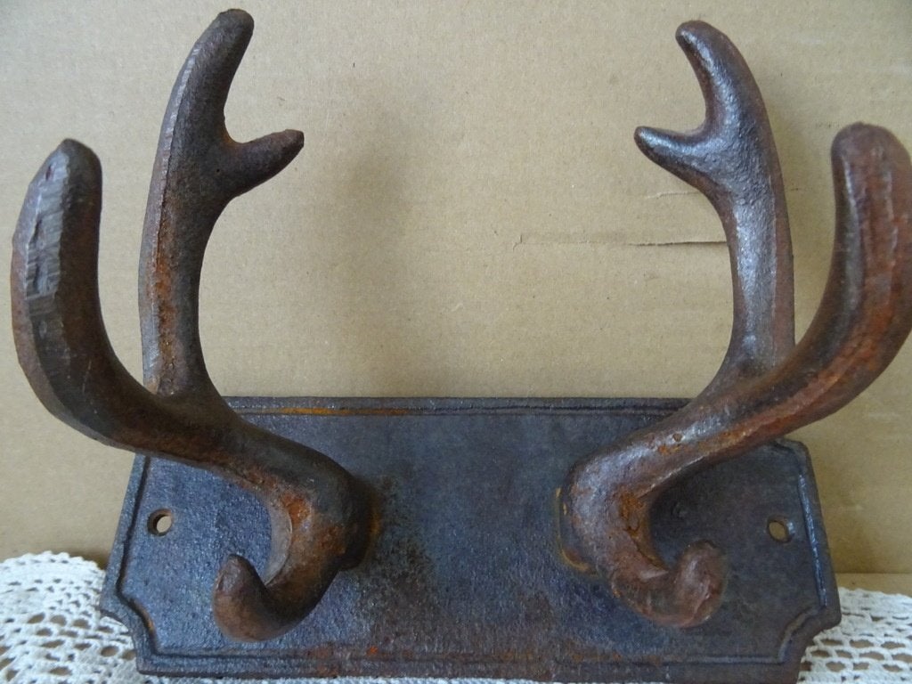 Curiosa gietijzeren kapstok gewei hertengewei 20x24x13cm, Wandkapstok, Ophalen of Verzenden, Zo goed als nieuw, Metaal