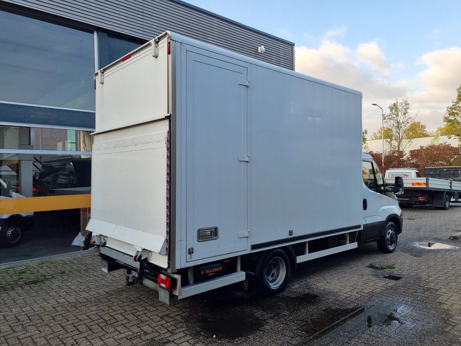 Iveco Daily 35C11 Bakwagen Laadklep 22m3 2.48 hoog, Auto's, Euro 5, Achterwielaandrijving, Iveco, Wit