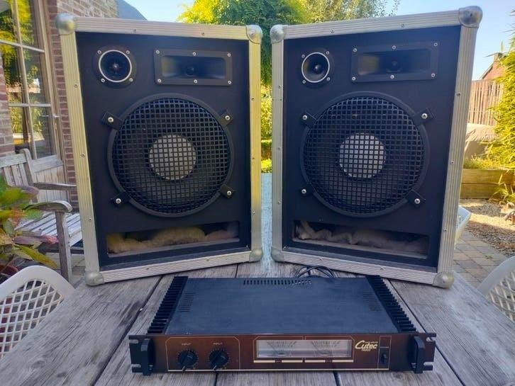 Vintage geluidsset met stevige luidsprekers en Cutec amp, Audio, Tv en Foto, Luidsprekerboxen, Gebruikt, Front, Rear of Stereo speakers
