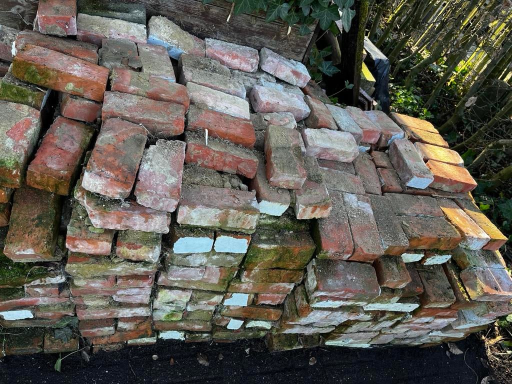 Authentieke oude recuperatiebakstenen 320 stuks / €60, Doe-het-zelf en Bouw, Metselstenen, Ophalen of Verzenden, Gebruikt, Bakstenen