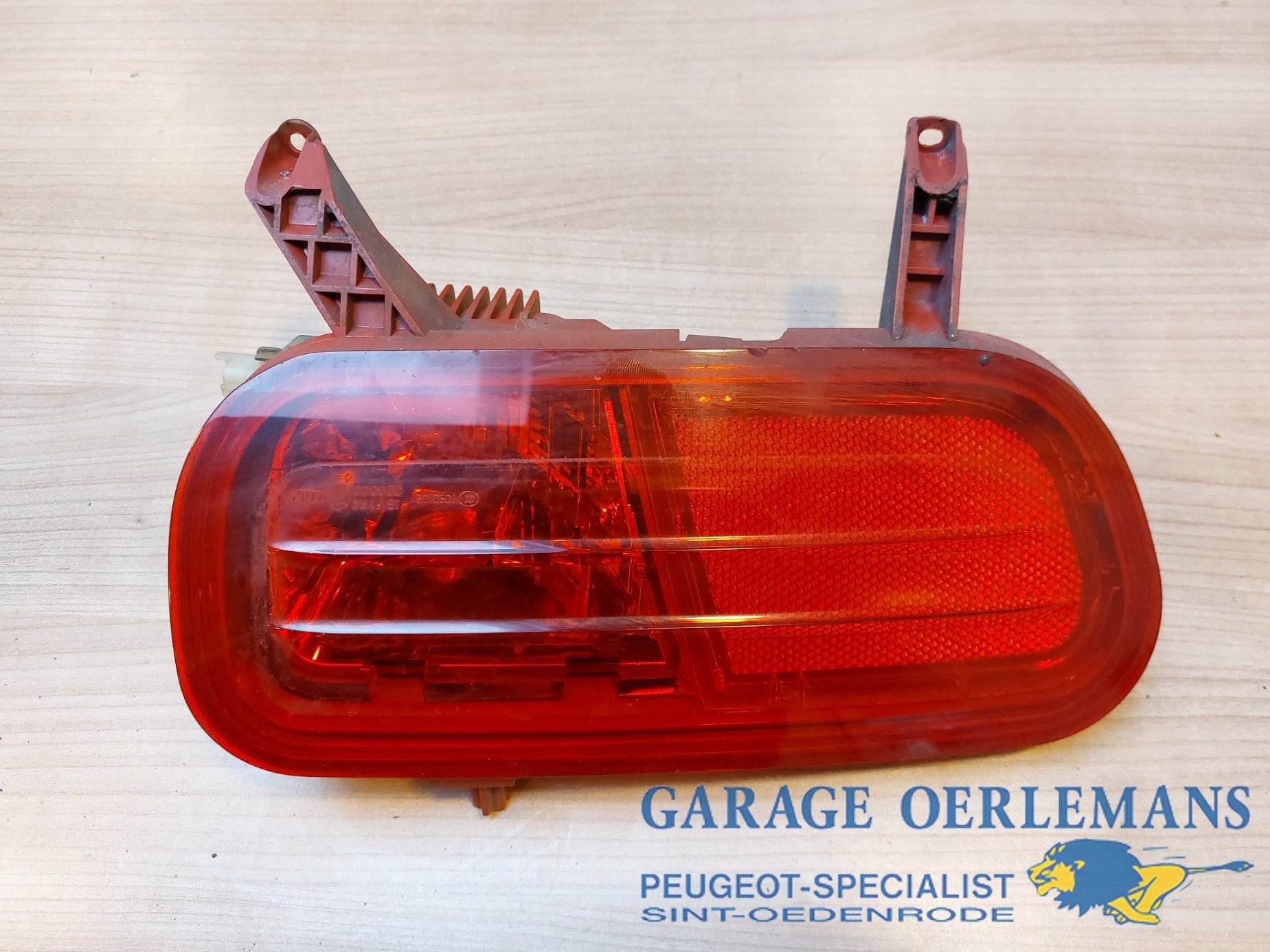 mistachterlicht peugeot 5008, 9684068680, -, Utilisé, -, ARN reconnu