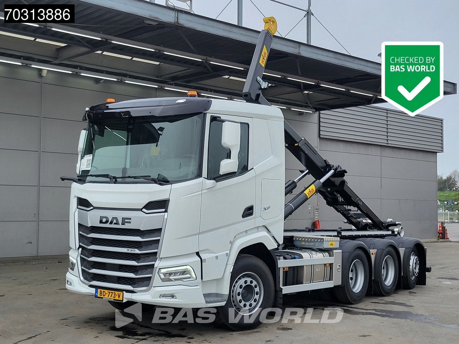 DAF XF 530 8X4 NEW! HYVA 30-60 S Hooklift Lift+steering axle, Auto's, Automaat, Stof, Wit, Bedrijf