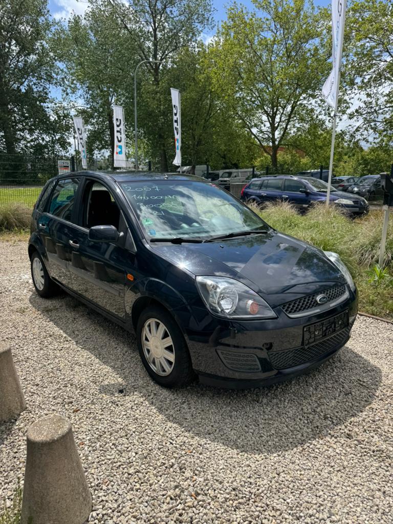 Ford fiesta benzine airco keuring verkoop en garantie, Auto's, Voorwielaandrijving, 4 deurs, Stof, 50 kW