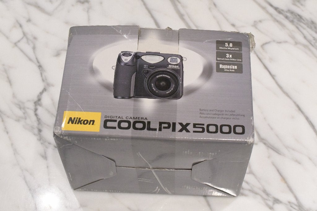 Nikon Coolpix 5000, Enlèvement ou Envoi, 1980 à nos jours, Appareils photo