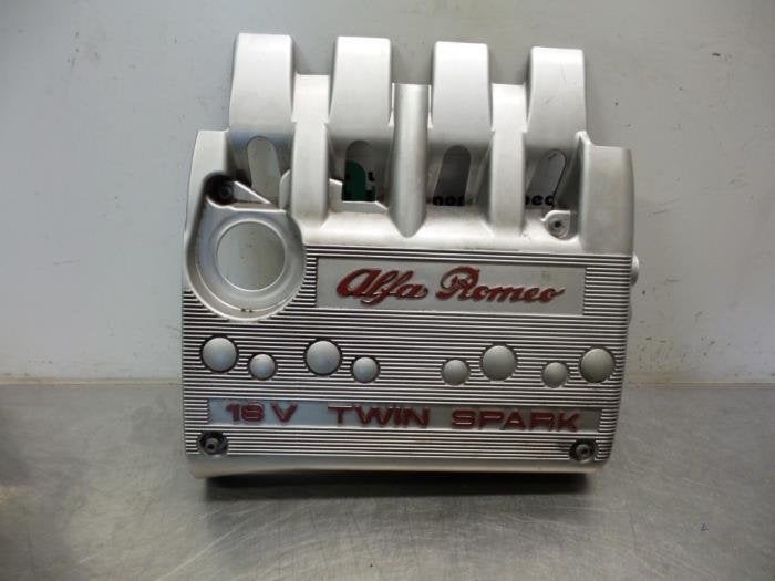 Plaque de protection moteur d'un Alfa Romeo 156 (156 98-), -, Utilisé, Alfa Romeo, -