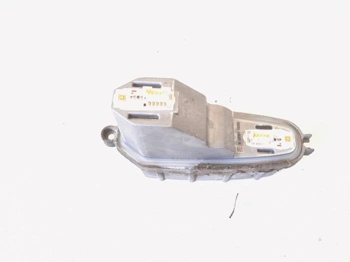 Module LED lumière du jour d'un Audi Q3, Autos : Pièces & Accessoires, Électronique & Câbles, Audi, Utilisé, 3 mois de garantie