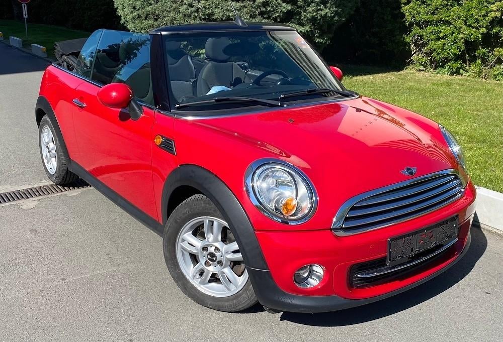 Mini Cooper Cabriolet / prête a immatriculer, Autos, Rouge, Euro 6, Cabriolet, Noir