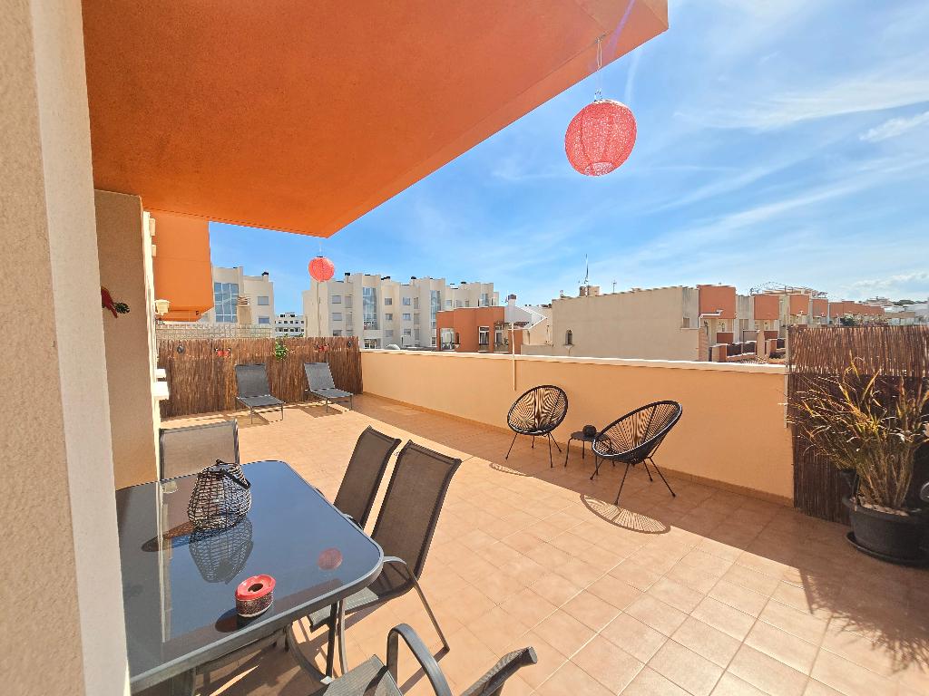 Appartement met groot terras in Villamartin, Orihuela Costa, Immo, Buitenland, Dorp, Spanje, 71 m², 2 kamers