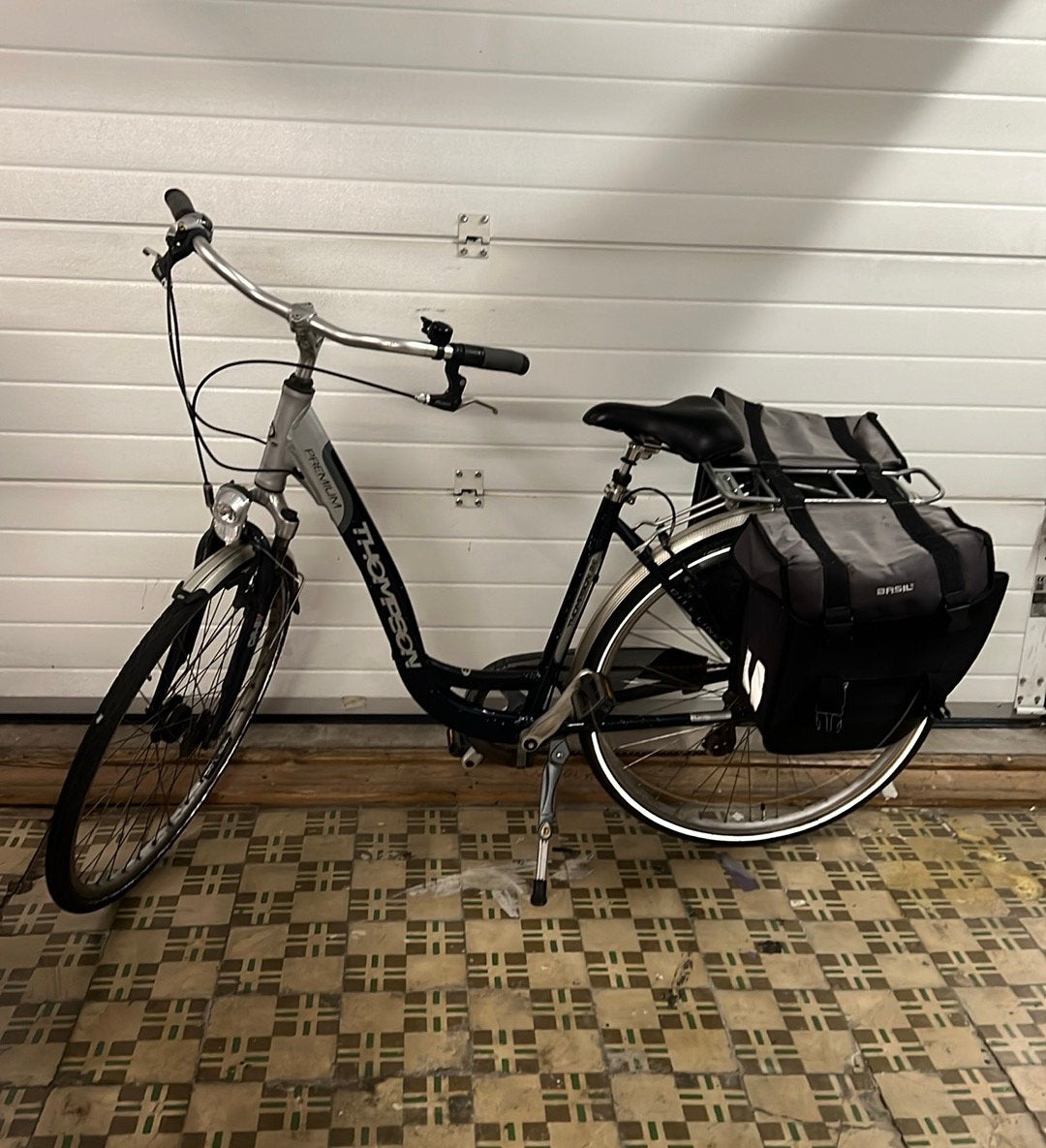 Damesfiets, Enlèvement, Utilisé
