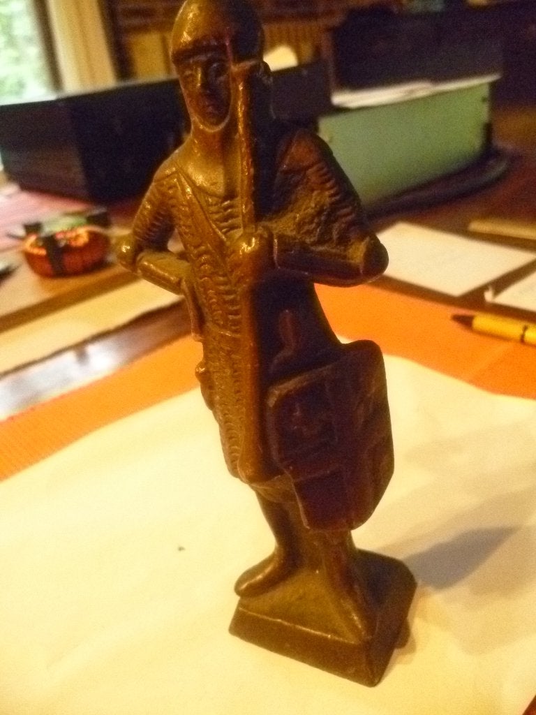 bronzen torenwachter, Ophalen
