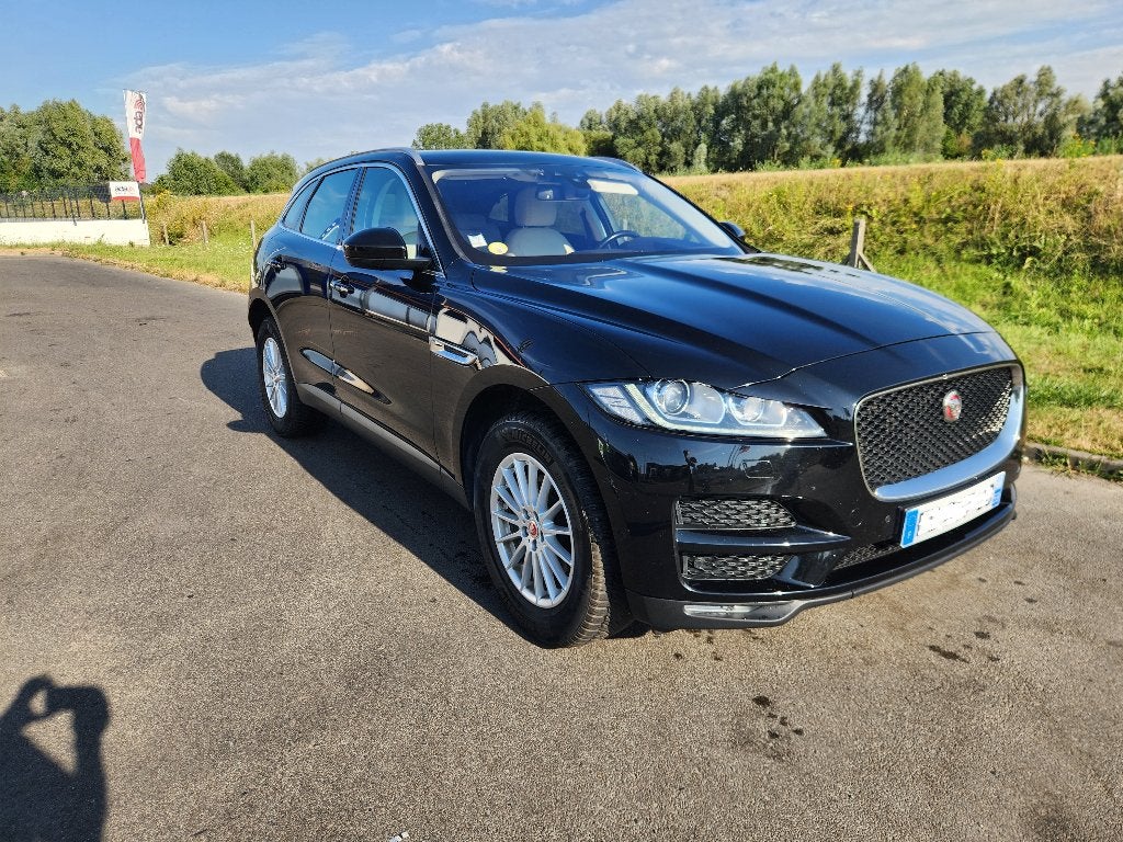 Vends Jaguar F Pace 2.0 180 cv, moteur & turbo neuf, Autos, Jaguar, Particulier, F-Pace, Intérieur cuir, Diesel, Noir, Beige, Cuir
