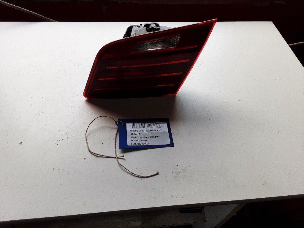 ACHTERLICHT RECHTS ACHTERKLEP BMW 5 serie (F10), Auto-onderdelen, Gebruikt, Mevr. I. Hauben, BMW, Rue de l'Espoir 34 34
4030  GRIVEGNÉE, BE