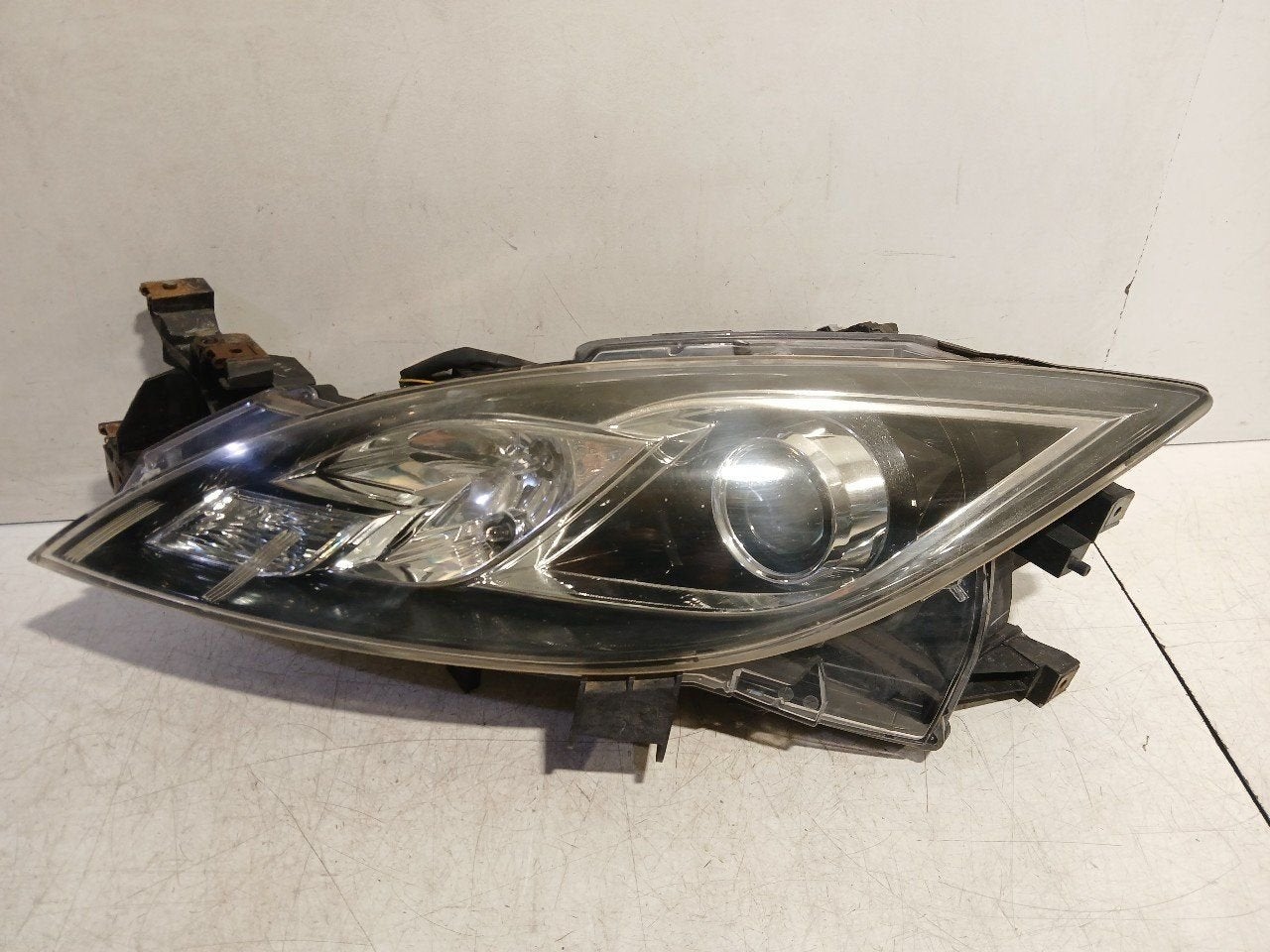 Koplamp links Mazda 6, Onderdelen@venauto.nl, Van der Ven Autorecycling B.V., Gebruikt, Ettenseweg 76, 4706 PB Roosendaal, The Netherlands