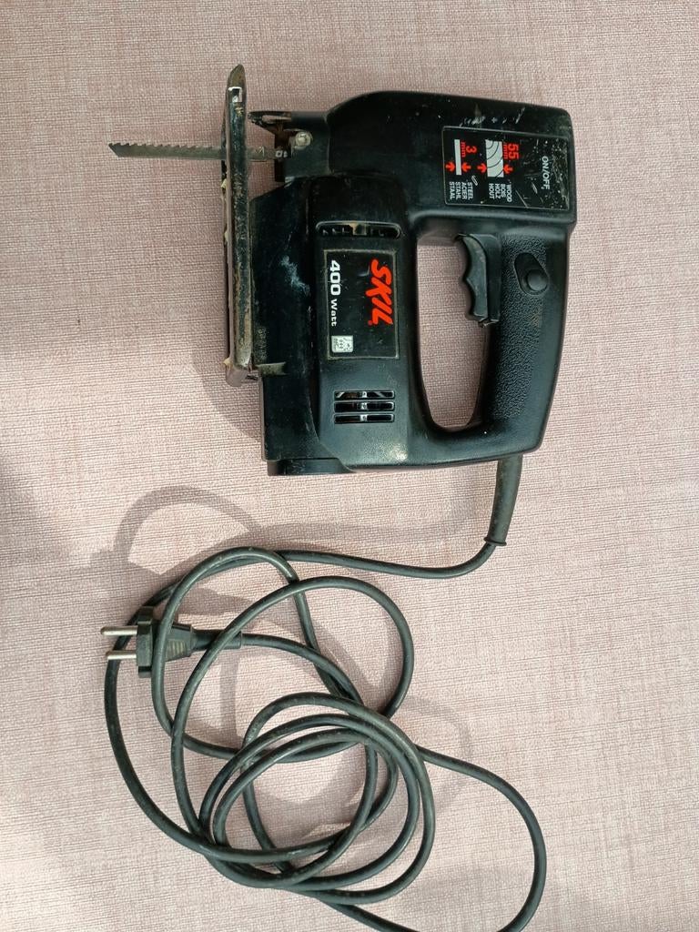Decoupeerzaag merk Skill - 400 Watt, Enlèvement