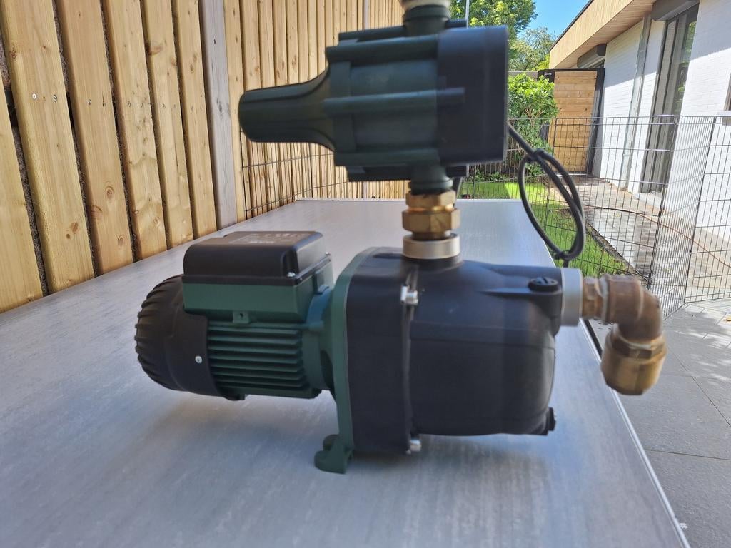 Hydrofoorpomp dab jetcom 82m, Tuin en Terras, Ophalen, Hydrofoorpomp