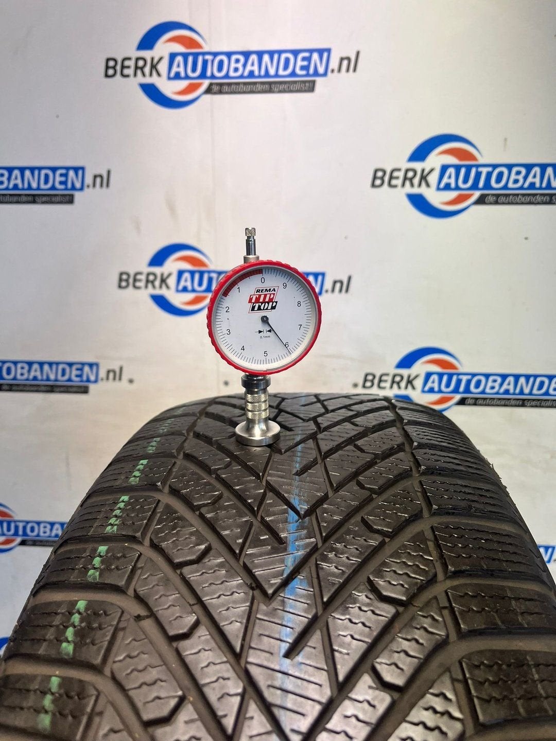 2x Pirelli Scorpion Winter 2 235/55 R20 105H  235/55/20 2355, Pneus hiver, Véhicule de tourisme, -, Pneu(s)
