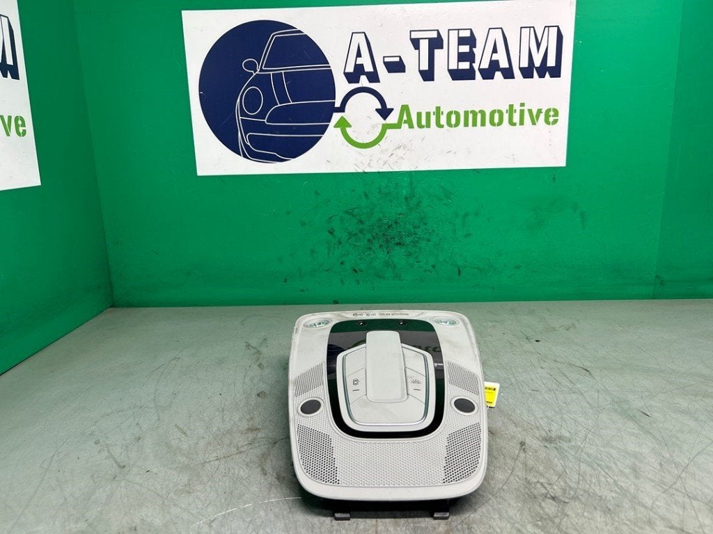PLAFONNIER AVANT Audi Q5 (FYB / FYG) (|80A947135D|), Audi, Utilisé, Rixbecker Straße 75
59552  Lippstadt, DE, Info@forvia.com