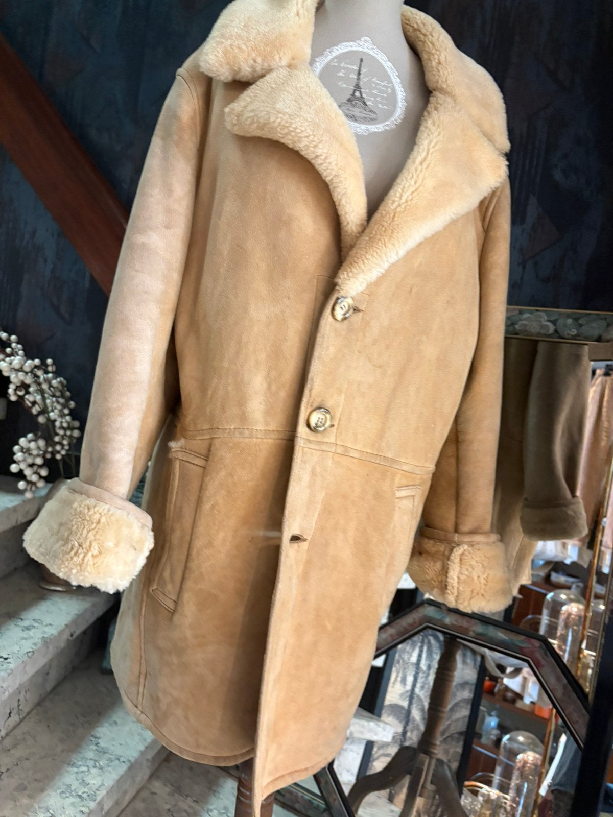 Vintage suède lammy coat (L 40/42), Kleding | Dames, Jassen | Winter, Ophalen of Verzenden, Gedragen, Maat 42/44 (L)