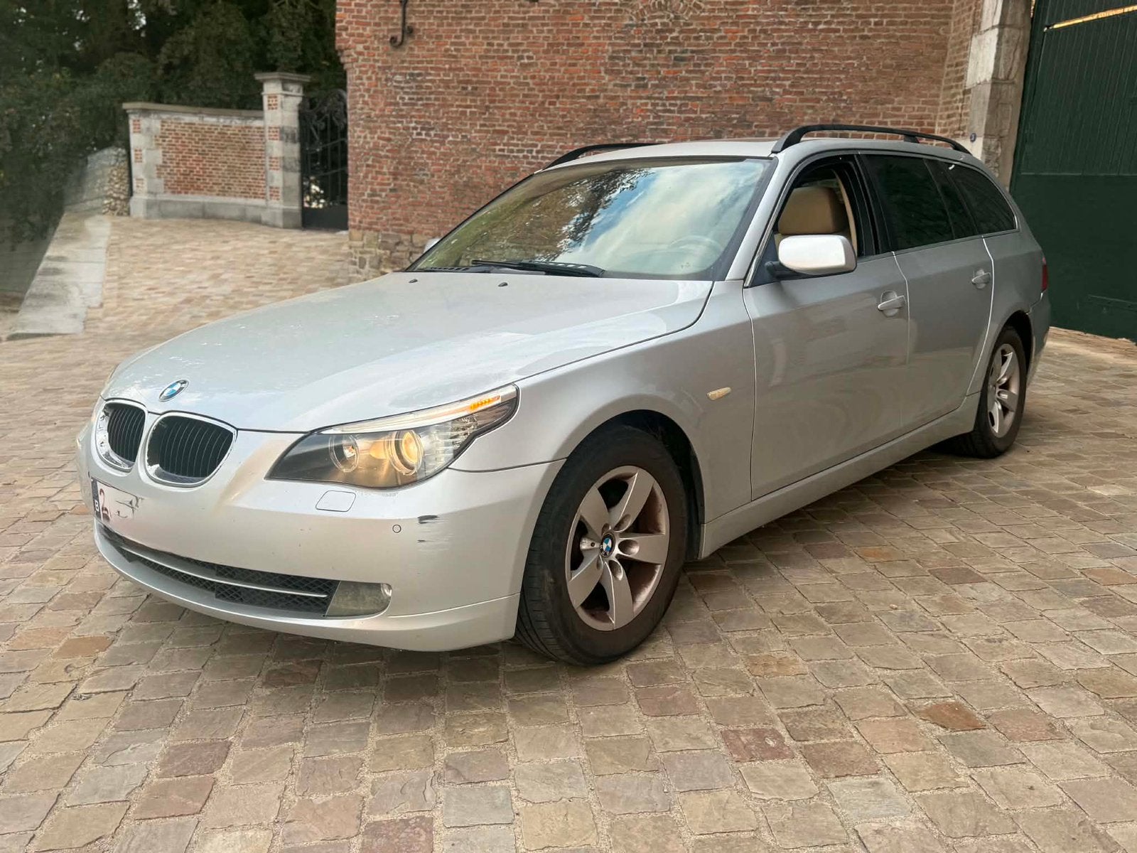 Bmw 520 e61, Automaat, Beige, Bedrijf, 5 deurs