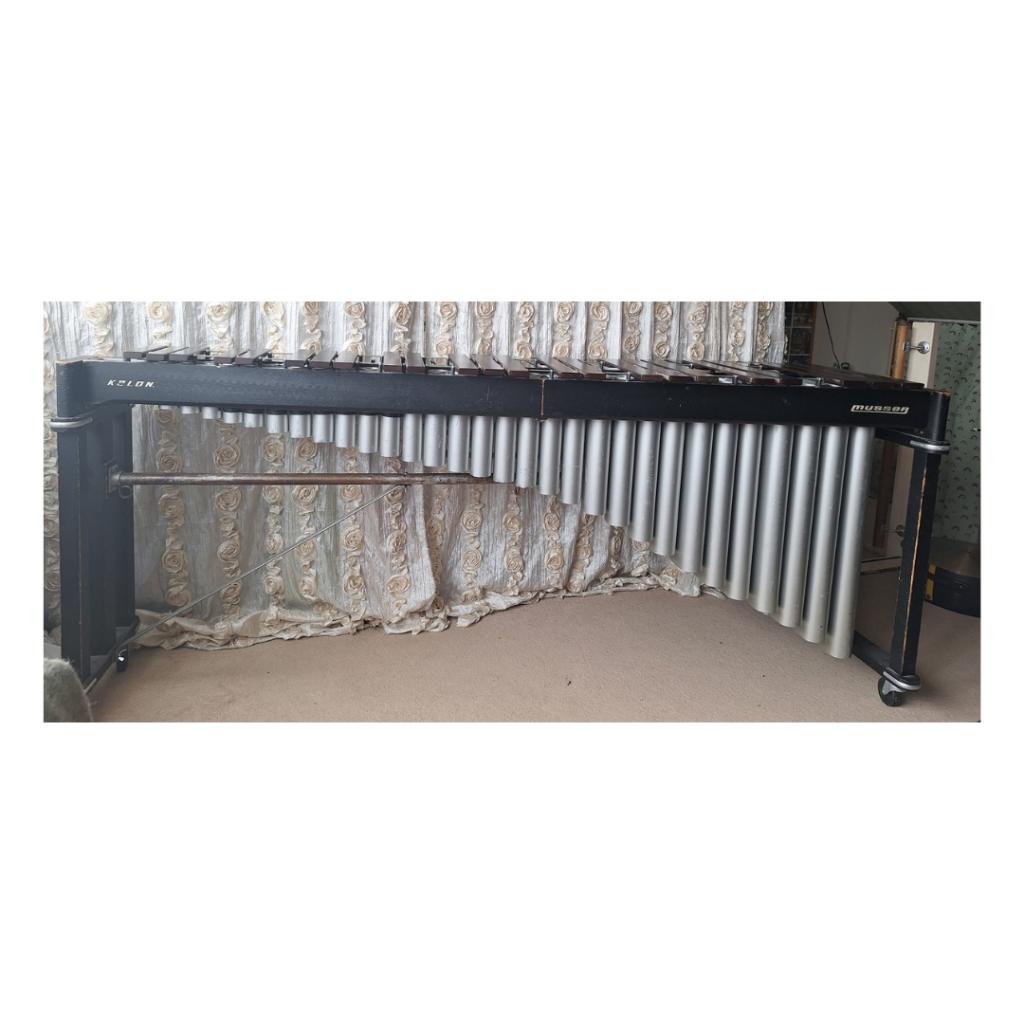 Marimba 4.5 octaafs met kelon toetsen en veel meer slagwerk!, Ophalen of Verzenden, Gebruikt, Melodische percussie