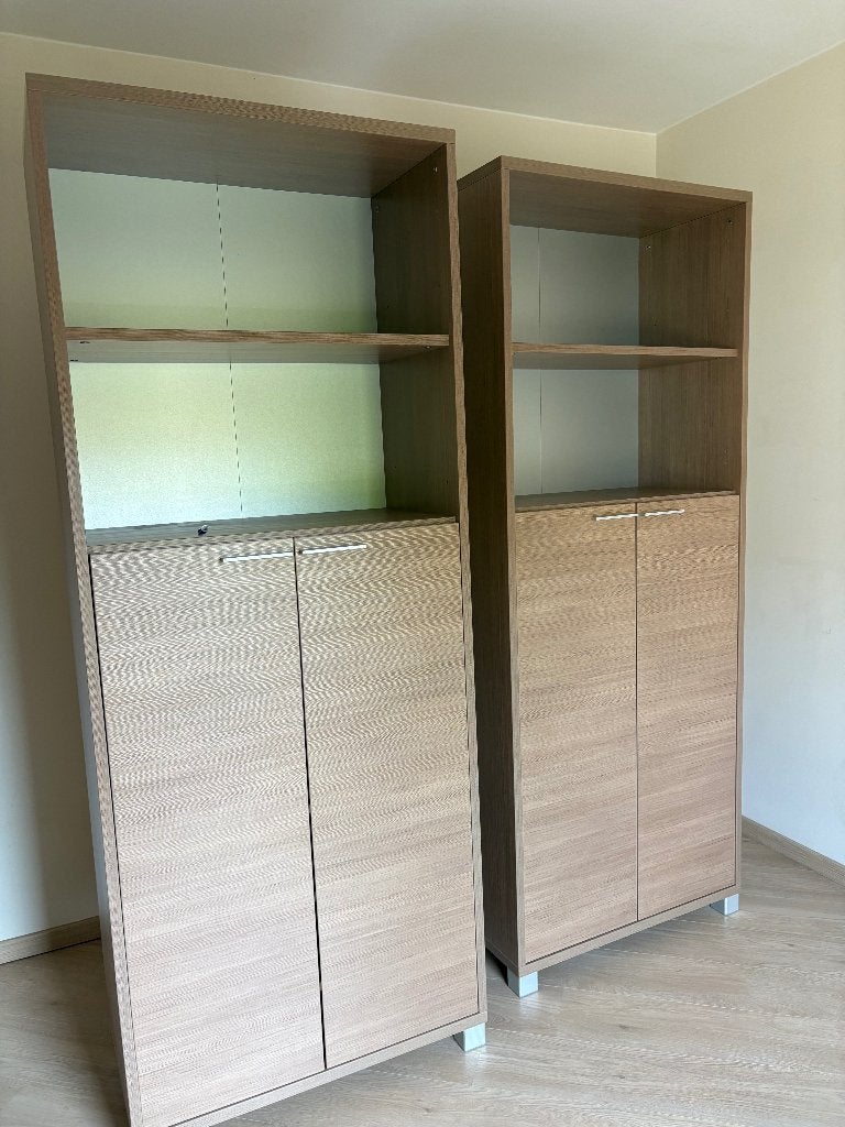 Kasten, Ophalen, Met deur(en), 200 cm of meer, Zo goed als nieuw