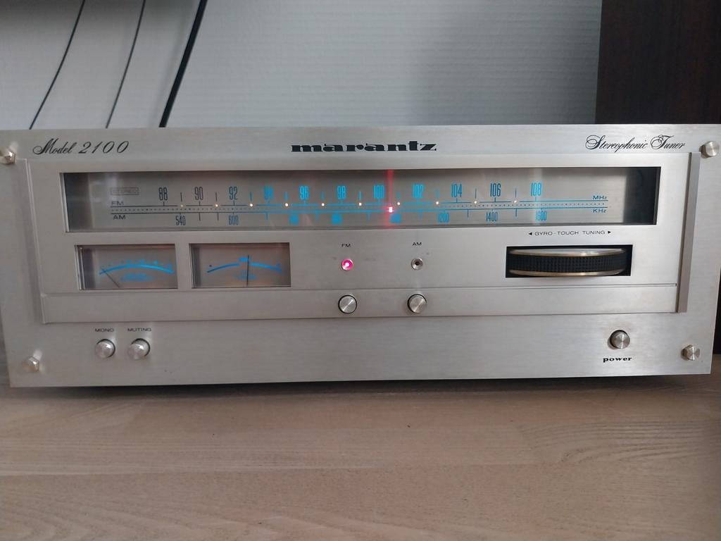 A vendre tuner marantz 2100