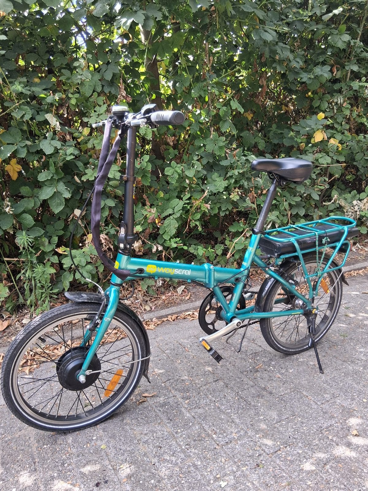 Elektrische plooifiets, Enlèvement, Comme neuf, 30 à 50 km par batterie