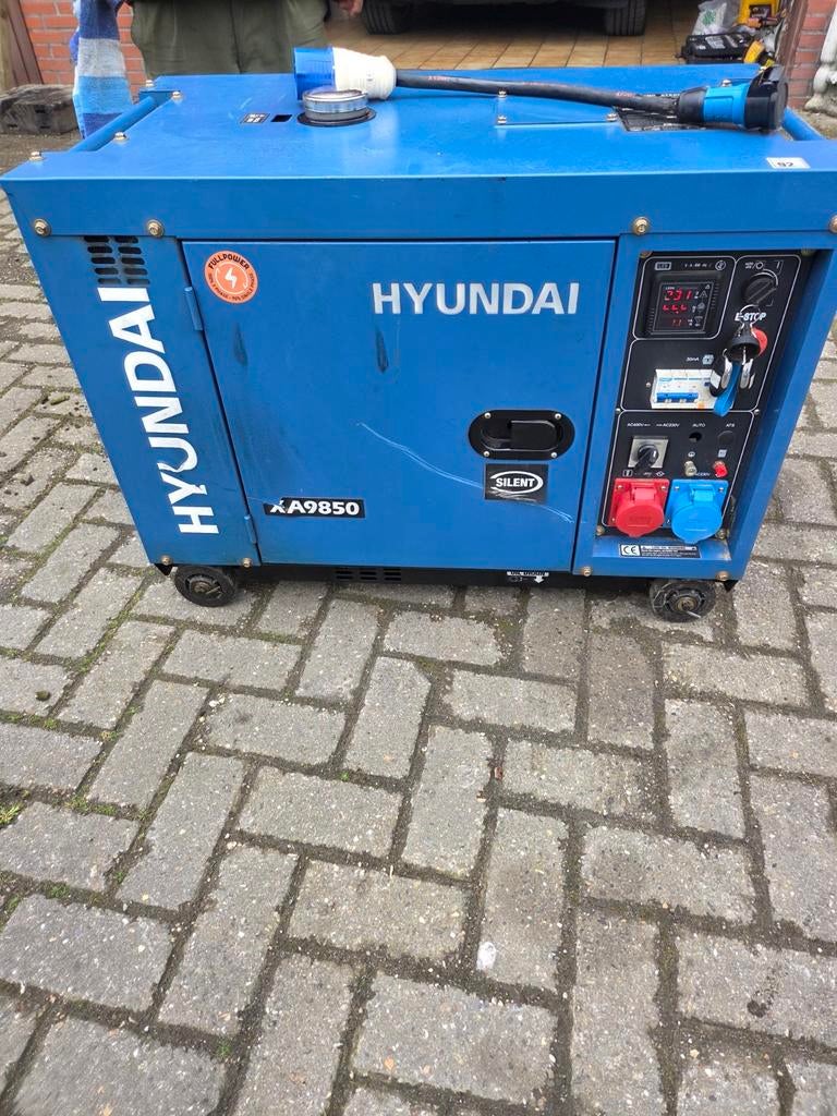 Hyundai XA9850 diesel generator, Doe-het-zelf en Bouw, Aggregaten, Ophalen of Verzenden