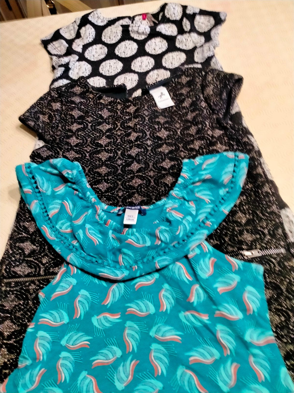 Vêtements filles 128 été et entre saison, Ophalen