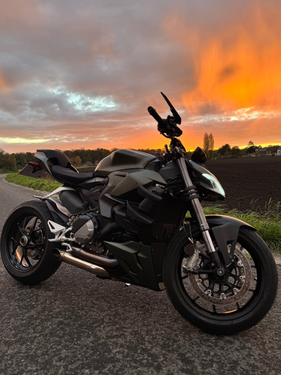 DUCATI STREETFIGTER V2 GREEN STROM, Motos, Particulier, Neuf