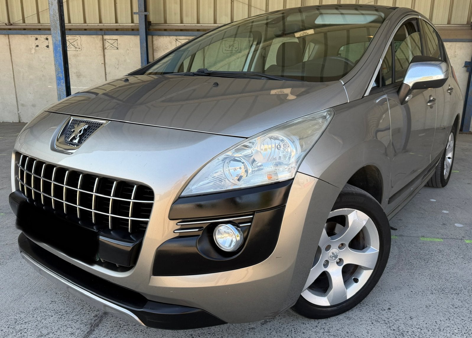 Peugeot 3008 / 1.6L hdi / Airco / Prêt à immatriculer, Argent ou Gris, Achat, Entreprise, Boîte manuelle