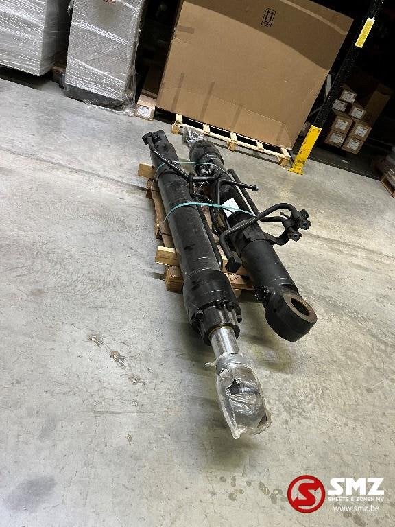 Cylinder GP Boom Caterpillar