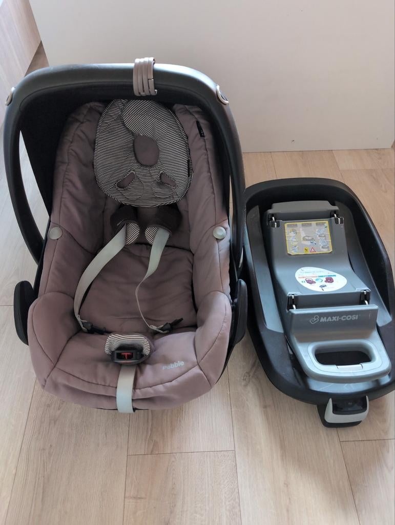 Maxi Cosi Pebble + FamilyFix Isofix station, Enlèvement, Isofix