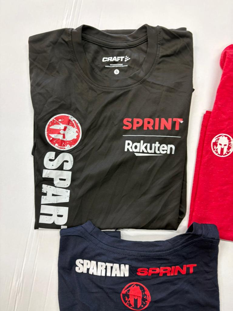 Grote partij 1735 stuks heren en dames t-shirts, Ophalen, Textiel