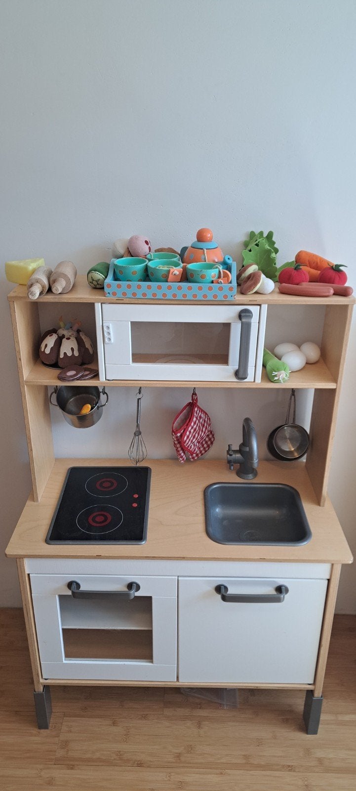 Dinette ikea Duktig pour enfant avec accessoires, Kinderen en Baby's, Speelgoed | Speelkeukens, Ophalen