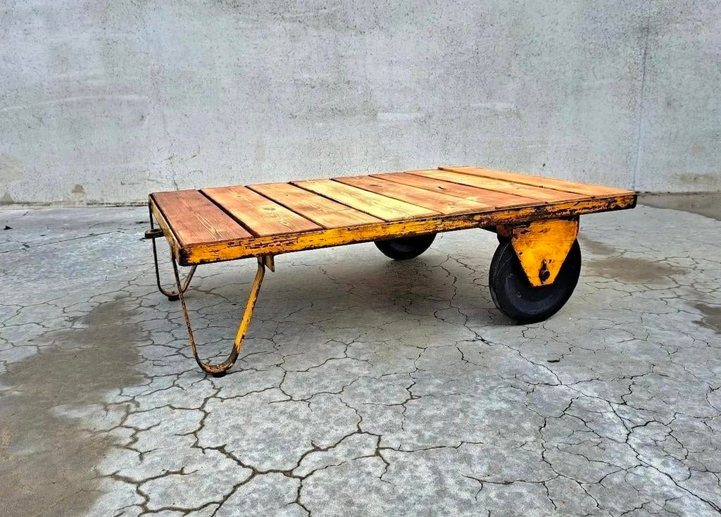 Vintage industriële salontafel, Ophalen