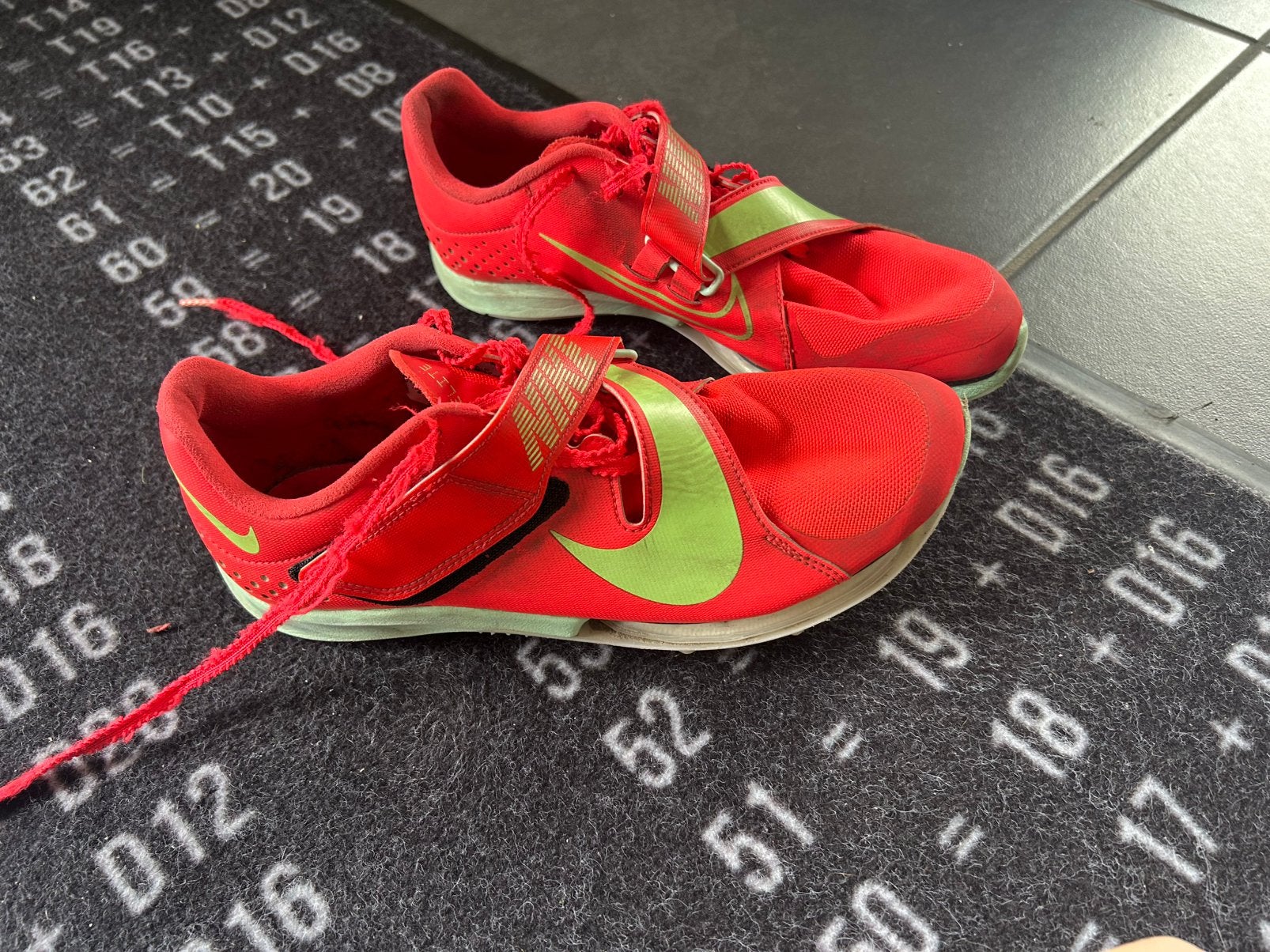 Nike air zoom long jump elite, maat 40, Sport en Fitness, Loopsport en Atletiek, Ophalen, Gebruikt, Nike, Overige sporten