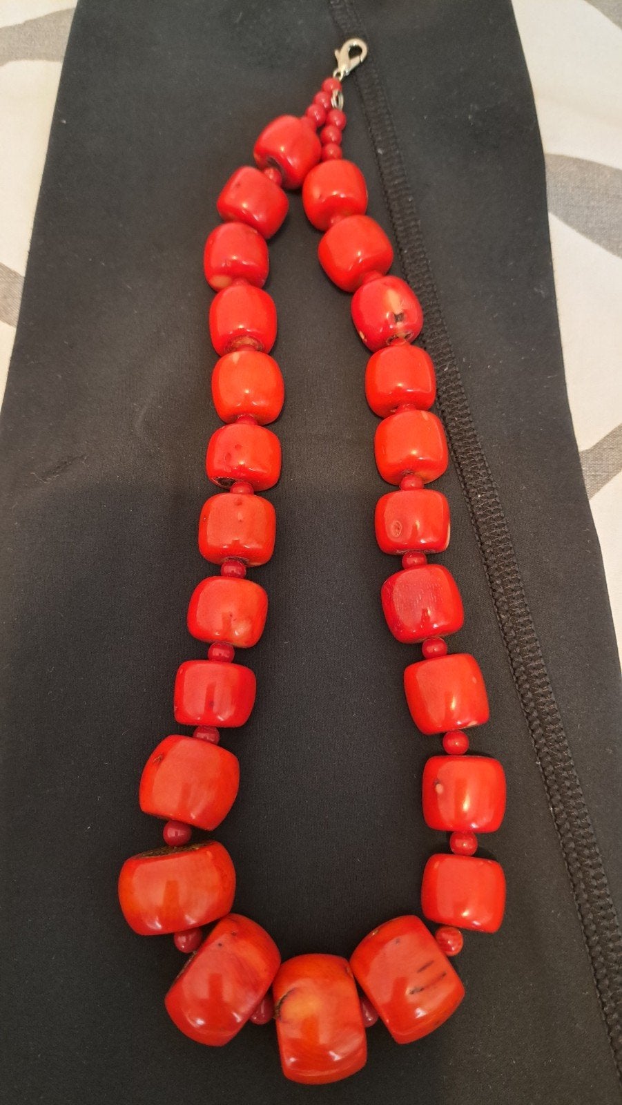 Colier ancienne antiquités pierre corail  vrai, Bijoux, Sacs & Beauté, Enlèvement ou Envoi